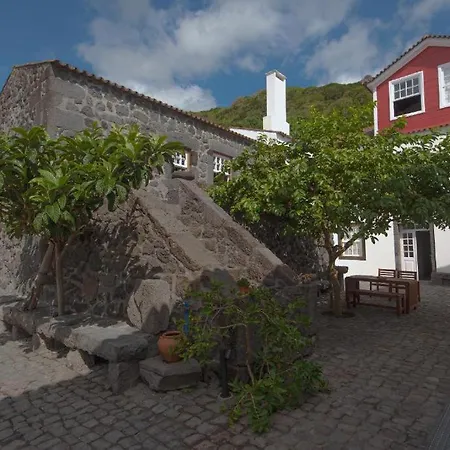 Casa Do Brasao Apartment Lajes do Pico Exterior photo